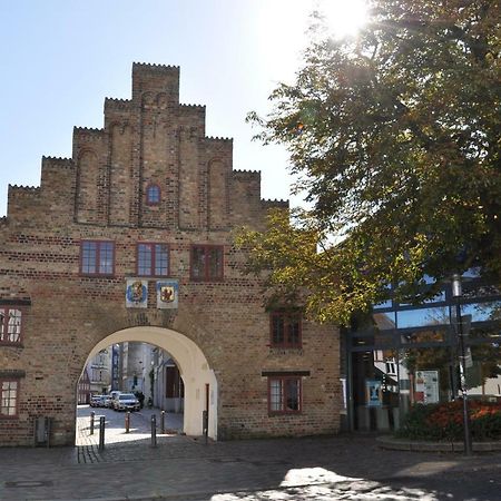 Ferienwohnung "Am Nordertor" Фленсбург Екстериор снимка